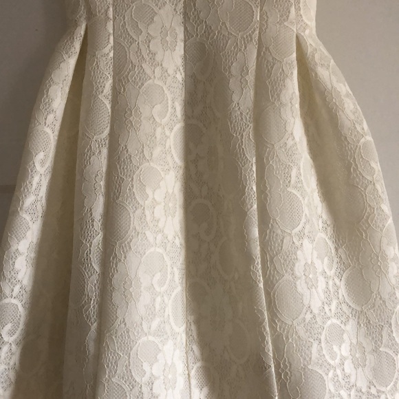 Calvin Klein Brocade White Lace Dress - Picture 4 of 11